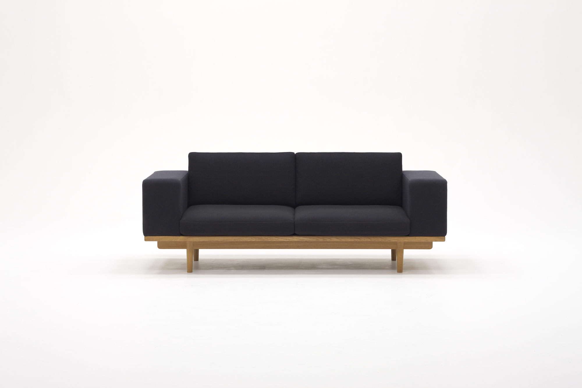 Waf Sofa - graf | decorative mode no.3 design products Inc.