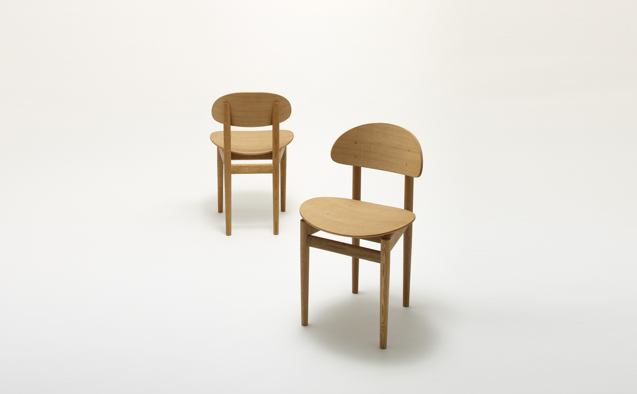 Round Chair - graf | decorative mode no.3 design products Inc.