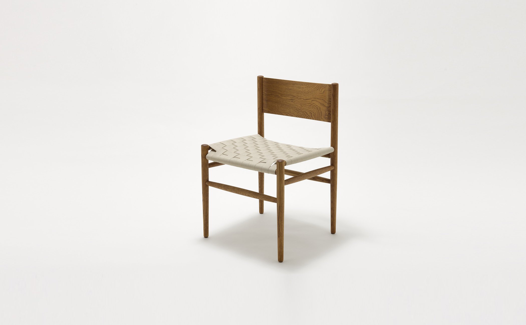 Obi Chair - graf | decorative mode no.3 design products Inc.