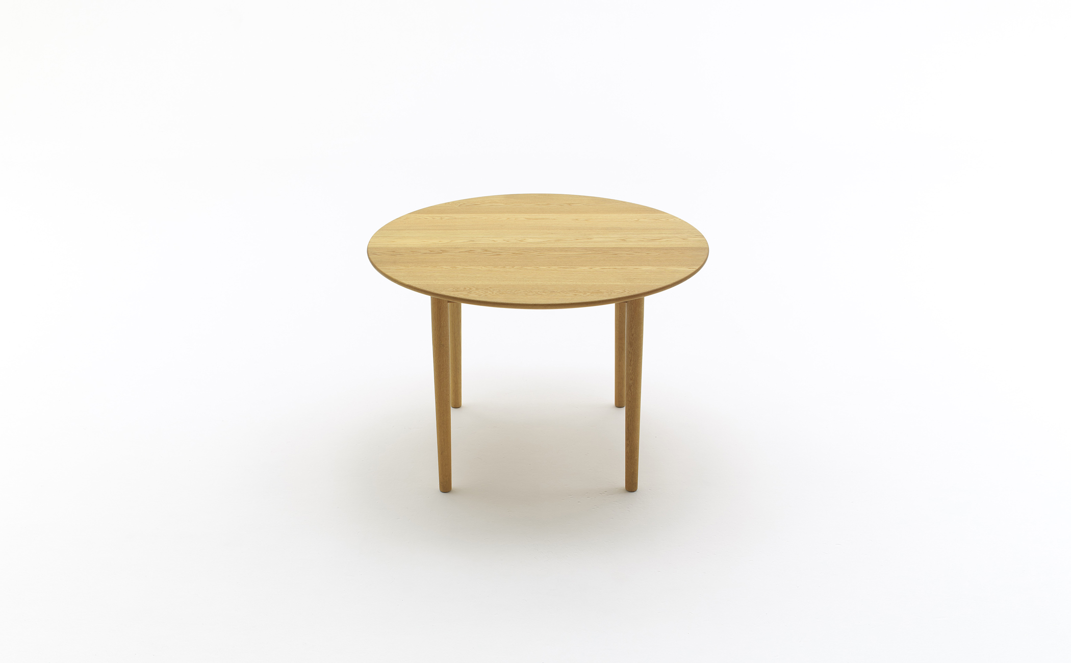 Round Table - graf | decorative mode no.3 design products Inc.